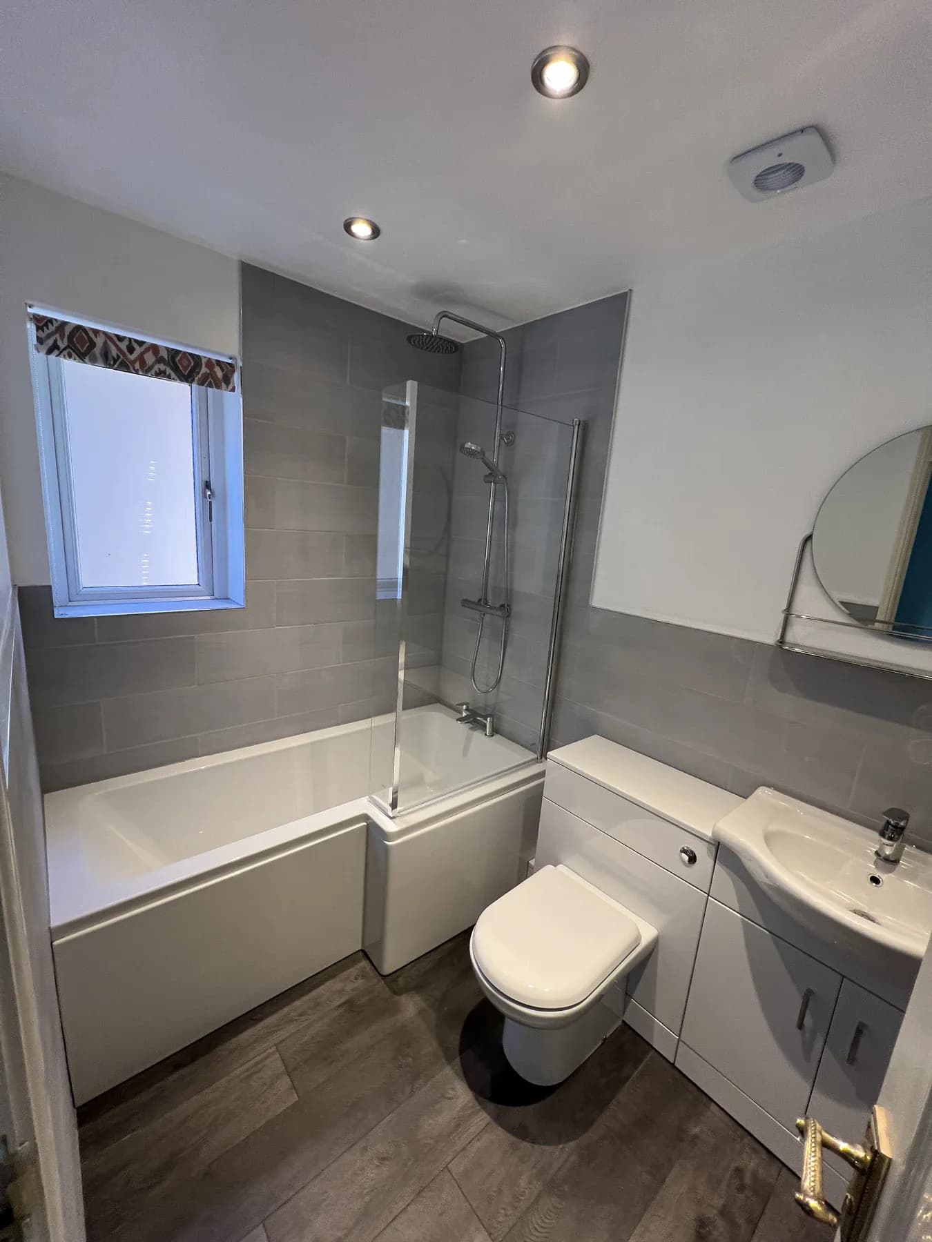 Truscon client project after image accompanying the bathroom installation near me Caerphilly guide